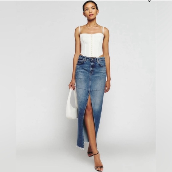 Reformation Tazz denim maxi skirt in hemlock, size 25, excellent condition. - Picture 5 of 8